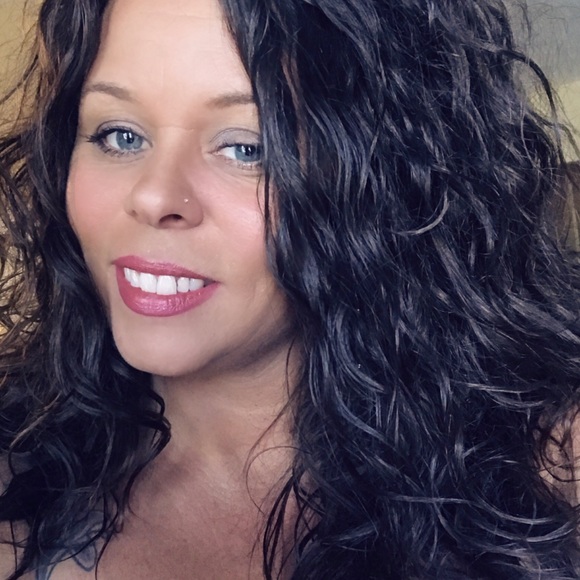 Meet your Posher, Kristy - Picture 1 of 1